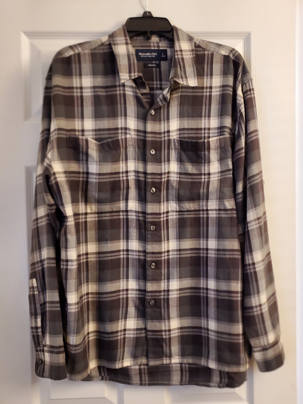 Abercrombie & Fitch Men’s Brown and Cream Plaid Button-Down Shirt L